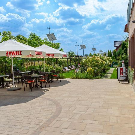 Medical Spa Kwiatowa Ленчица Экстерьер фото